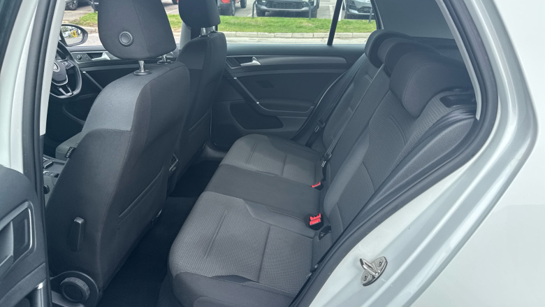 Volkswagen Golf 1.4 TSI SE [Nav] 5dr DSG Petrol Hatchback